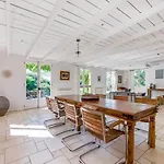 Secluded Holiday Home In La Croix Valmer Near Seabeac