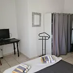 Ma Petite Escale