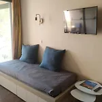 Flat With Sea View Residence With Swimming Pool