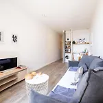 Le Refuge Du Suquet, Quartier Authentique De Cannes, Vue Mer